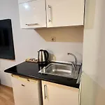 Taksim Castle 公寓式酒店