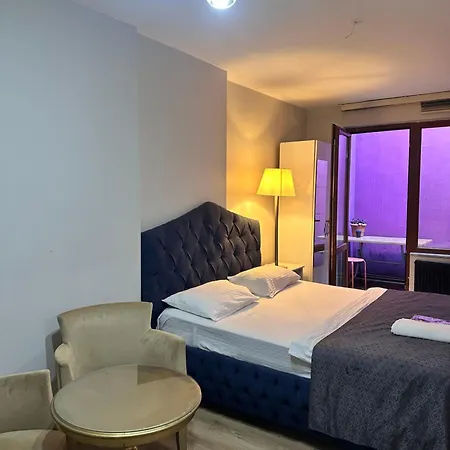 Taksim Castle 4*