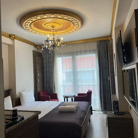 Aparthotel Taksim Castle 4*