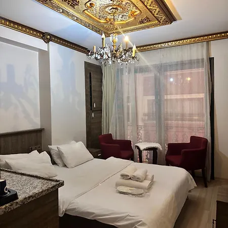 Taksim Castle 4*