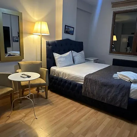 Taksim Castle Apartmanhotel Isztambul